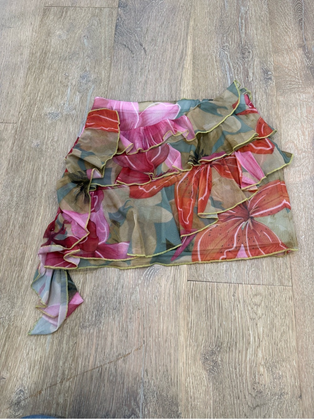 Floral Ruffle Mini Skirt - Picture 3 of 4